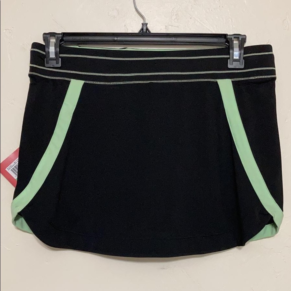 NWT FILA athletic Skort - Picture 2 of 5